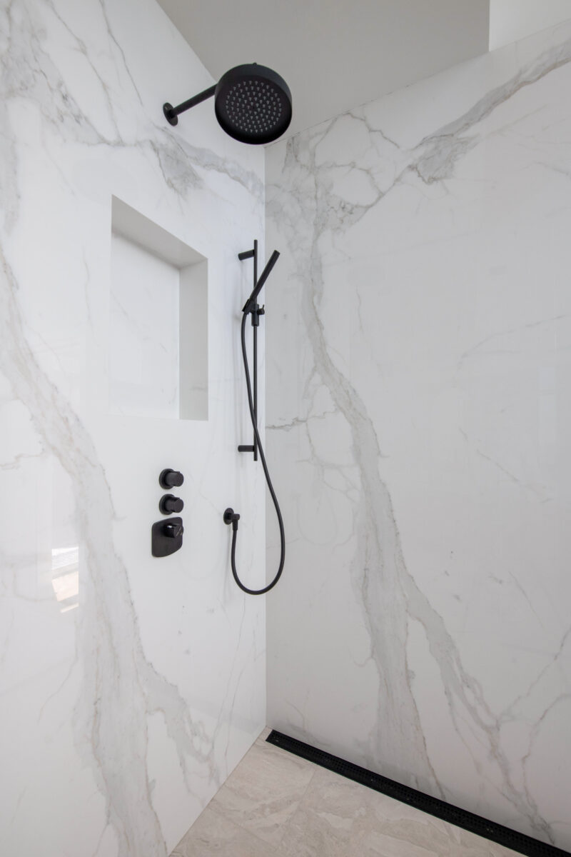 Marble shower white | bathroom remodeling | parkluxurydesign Com